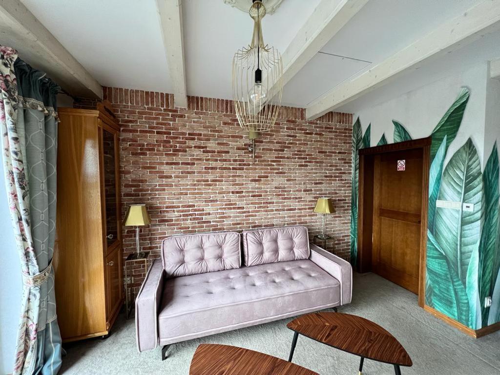 Hotel-Przystan Kikol Esterno foto